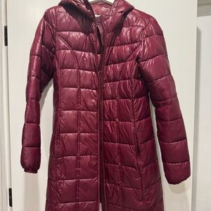 Quechua Burgundy Hooded Puffer Coat